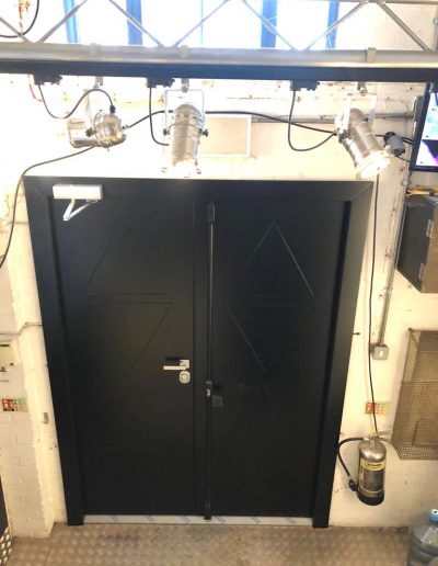 Munitus Double security door installed in the UK